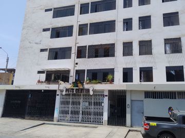 Venta De Departamento Cerca Aeropuerto - Av.Tomas Valle Faucett en Callao
