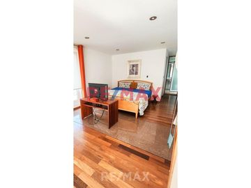 Vendo Exclusiva Casa Amplia De 3 Pisos +Terraza 520M2 Techado