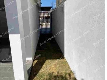 CASA EN VENTA EN VALLES DEL MOLINO 
