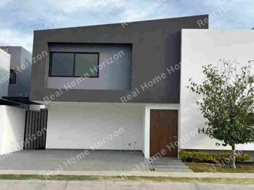 CASA EN VENTA EN VALLES DEL MOLINO 