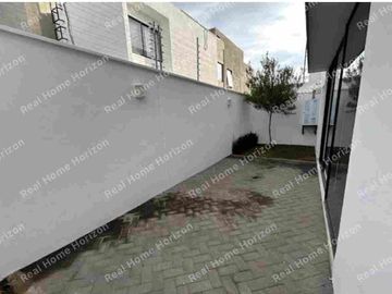 CASA EN VENTA EN VALLES DEL MOLINO 