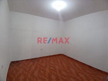 ¡Bajo De Precio! En Venta Bonita Casa En Villa El Salvador 🏠