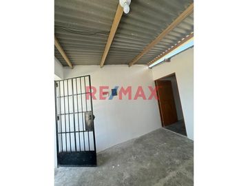 ¡Bajo De Precio! En Venta Bonita Casa En Villa El Salvador 🏠