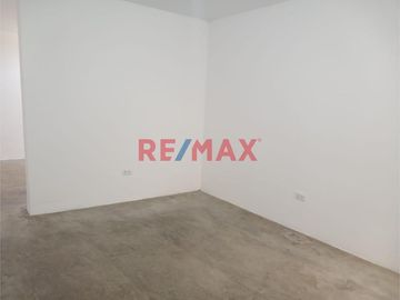 ¡Bajo De Precio! En Venta Bonita Casa En Villa El Salvador 🏠