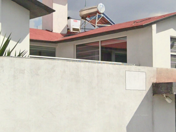 CASA ESPACIOSA EN TOLUCA , ADJUDICADA PRECIO INIGUALABLE!!!!