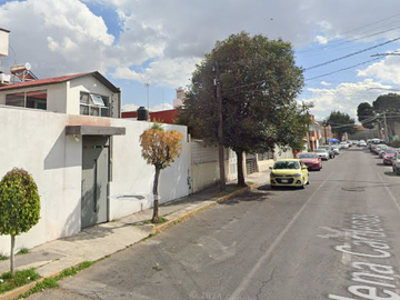 CASA ESPACIOSA EN TOLUCA , ADJUDICADA PRECIO INIGUALABLE!!!!