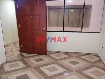 UBICACIÓN ESTRATEGICA PARA OFICINA ADMINISTRATIVA DENTRO DE CONDOMINIO C/ÁREAS COMUNES CERCA AL AEROPUERTO Y ALMACENES INDUSTRIALES