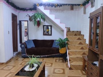 Casa en venta de 3 niveles en Cuautepec barrio bajo, aceptamos todos los créditos