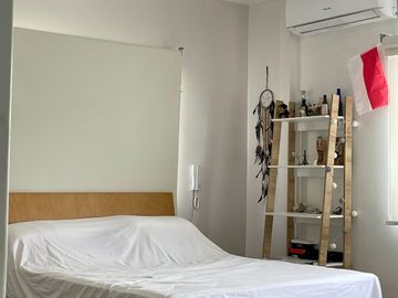 Salinas - Amplia casa moderna con piscina y terreno de 600 m2