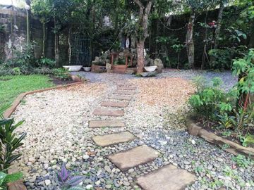 Income Earning Tagaytay Apartment for Sale on Mahogany Avenue, 11 doors which can give you 200-300k per Month