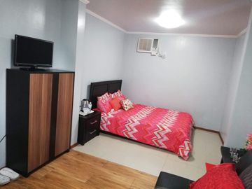 Income Earning Tagaytay Apartment for Sale on Mahogany Avenue, 11 doors which can give you 200-300k per Month