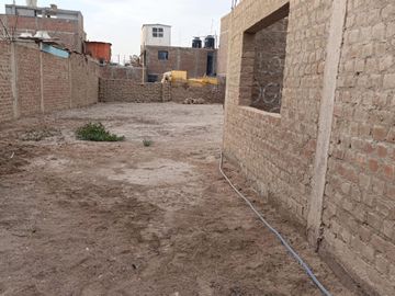 Se Vende Amplio Terreno En El Sector De Comatrana