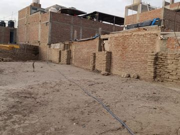 Se Vende Amplio Terreno En El Sector De Comatrana