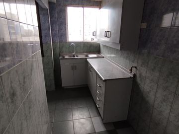 Hermoso departamento, AV. Sta. Rosa/ AV. Matta 5 Piso. Condominio Los Blindados.