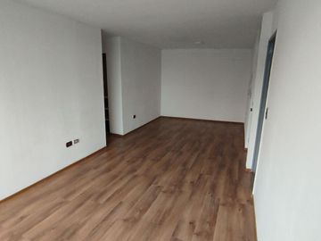 Hermoso departamento, AV. Sta. Rosa/ AV. Matta 5 Piso. Condominio Los Blindados.