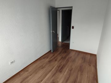 Hermoso departamento, AV. Sta. Rosa/ AV. Matta 5 Piso. Condominio Los Blindados.