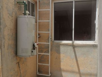 CASA EN VENTA EN FRACCIONAMIENTO SAN CAMILO, PACHUQUILLA HIDALGO