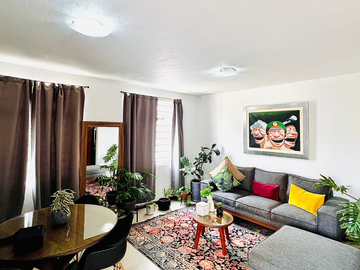 CASA EN VENTA JARDINES UNIVERSIDAD  ENTREGA INMEDIATA ! EXCELENTE UBICACION.