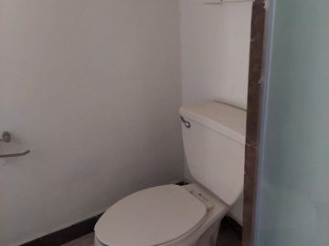 Residencia en Venta, tipo Colonial Mexicano, con excelentes acabados y amplios espacios