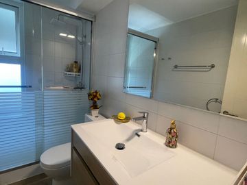 VENDO LINDO DEPARTAMENTO LUMINOSO 3D 2B EN HUECHURABA. SECTOR EL SAUCE