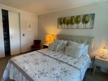 VENDO LINDO DEPARTAMENTO LUMINOSO 3D 2B EN HUECHURABA. SECTOR EL SAUCE