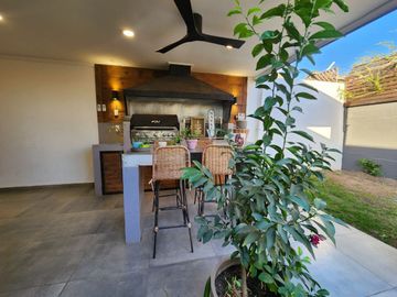 Se vende hermosa casa estilo Georgian, Machali
