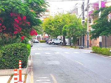 SE VENDE MODERNO DEPARTAMENTO de 60m2  EN ZONA TOP DE SAN ISIDRO *OPORTUNIDAD DE INVERSIÓN