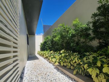 Affordable 2 car garage house and lot for sale in pantok binangonan rizal nice view overlooking cold breeze