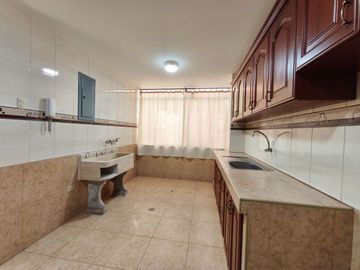 Departamento  de 2 Dorm. en la mejor zona de Los Olivos