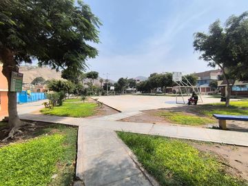 Vendo Casa De 2 Pisos En Urb San Diego – Vipol – Etapa II - SMP