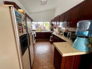 VENTA DE CASA EN LA EXCLUSIVA ZONA DEL SOL DE LA MOLINA III ETAPA