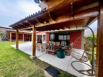 VENTA DE CASA EN LA EXCLUSIVA ZONA DEL SOL DE LA MOLINA III ETAPA