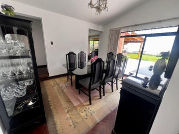VENTA DE CASA EN LA EXCLUSIVA ZONA DEL SOL DE LA MOLINA III ETAPA