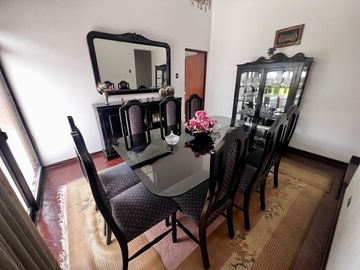 VENTA DE CASA EN LA EXCLUSIVA ZONA DEL SOL DE LA MOLINA III ETAPA