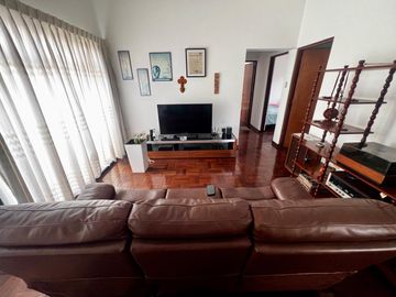 VENTA DE CASA EN LA EXCLUSIVA ZONA DEL SOL DE LA MOLINA III ETAPA