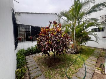 VENTA DE CASA EN LA EXCLUSIVA ZONA DEL SOL DE LA MOLINA III ETAPA
