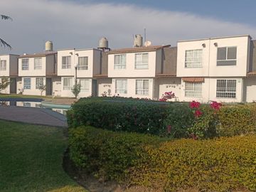 CASA EN ESQUINA EN VENTA ¡A 15 MIN DE CUAUTLA, MORELOS!