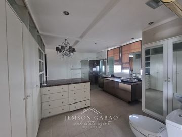 226 sqm Semi Furnished House Lot at Verdana Homes Bacoor-along Daang Hari Cavite