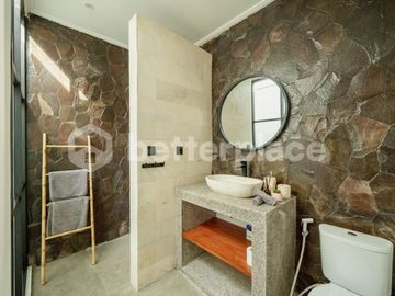 3 Bedroom Villa in Berawa, Prime Beachside Location with Excellent Airbnb Performance