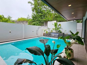 Luxurious Modern Home for Sale in Cebu Royal Estates, Consolacion, Cebu, Philippines