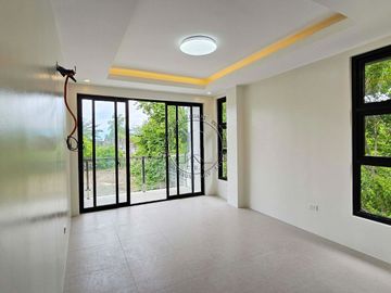 Luxurious Modern Home for Sale in Cebu Royal Estates, Consolacion, Cebu, Philippines