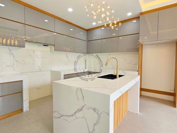 Luxurious Modern Home for Sale in Cebu Royal Estates, Consolacion, Cebu, Philippines