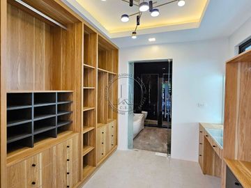 Luxurious Modern Home for Sale in Cebu Royal Estates, Consolacion, Cebu, Philippines