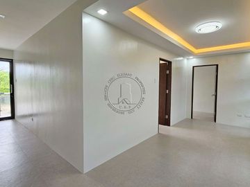 Luxurious Modern Home for Sale in Cebu Royal Estates, Consolacion, Cebu, Philippines