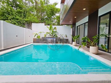 Luxurious Modern Home for Sale in Cebu Royal Estates, Consolacion, Cebu, Philippines