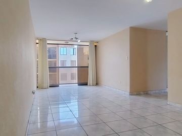 Venta de Departamento en Las Torres de Los Olivos de 74 m²