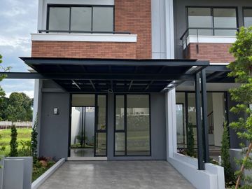 Rumah Dp. 10 juta di Kawasan hijau 300 ha Di Cibubur
