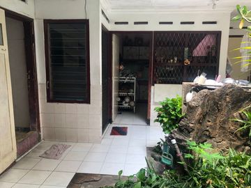 Dijual Rumah Tenggilis Mejoyo Selatan Surabaya Murah Strategis Dekat Ubaya Jemursari Kutisari Wonokromo MERR
