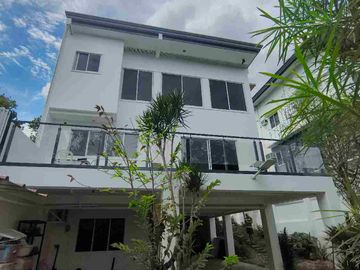 Fairview Village Talisay Cebu 316sqm House and Lot with 3 Carport and 5 Bedrooms