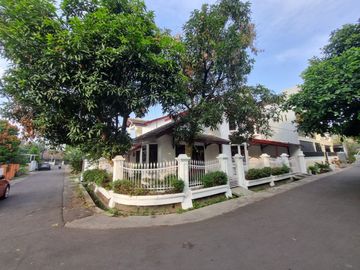 JUAL RUMAH 2 LANTAI SIAP HUNI DALAM KOMPLEK DI PONOROGO ANTAPANI BANDUNG